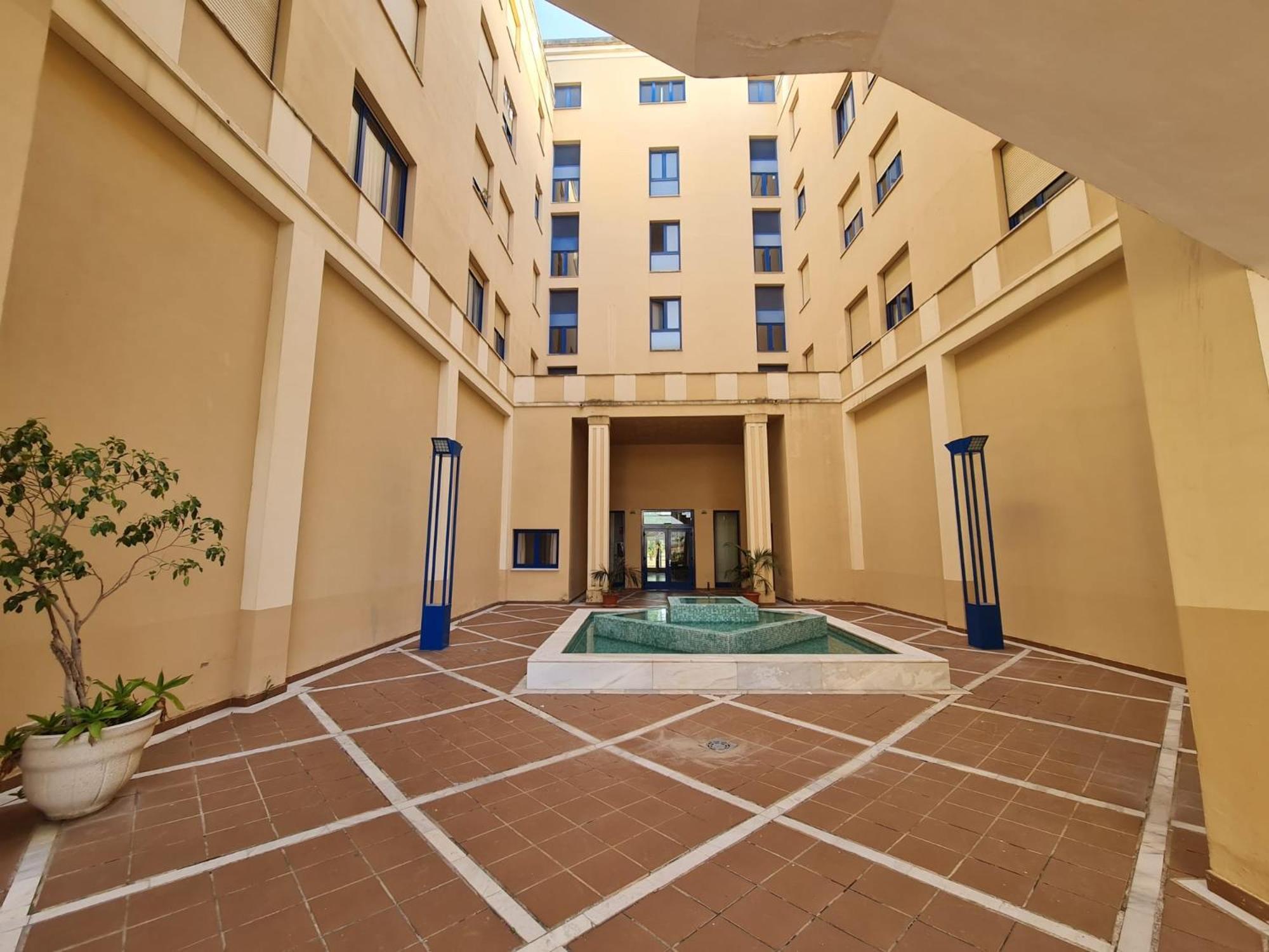 Lux Abril Apartment เซบีญา ภายนอก รูปภาพ